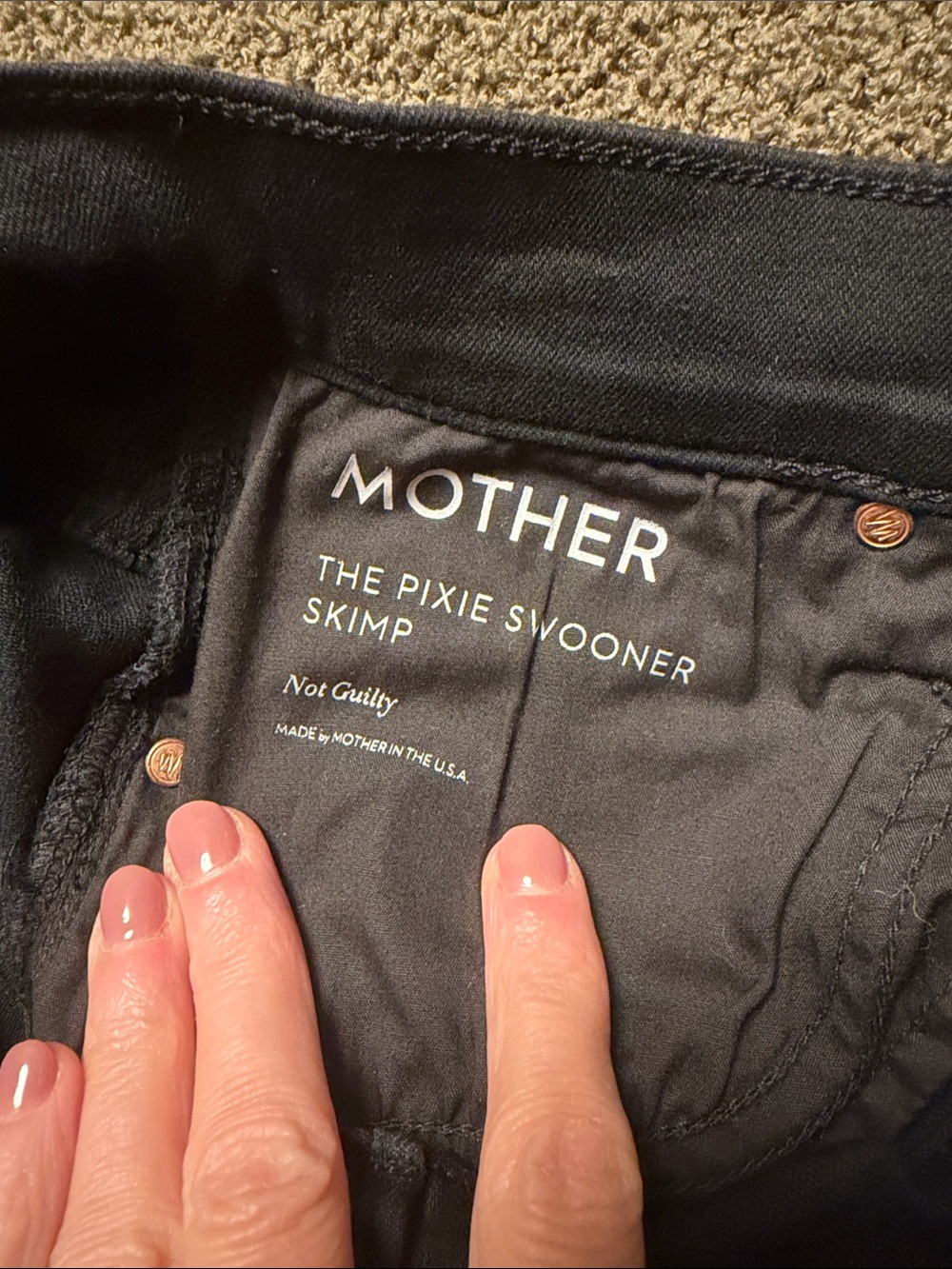 MOTHER The Pixie Swooner Skimp Black Jeans